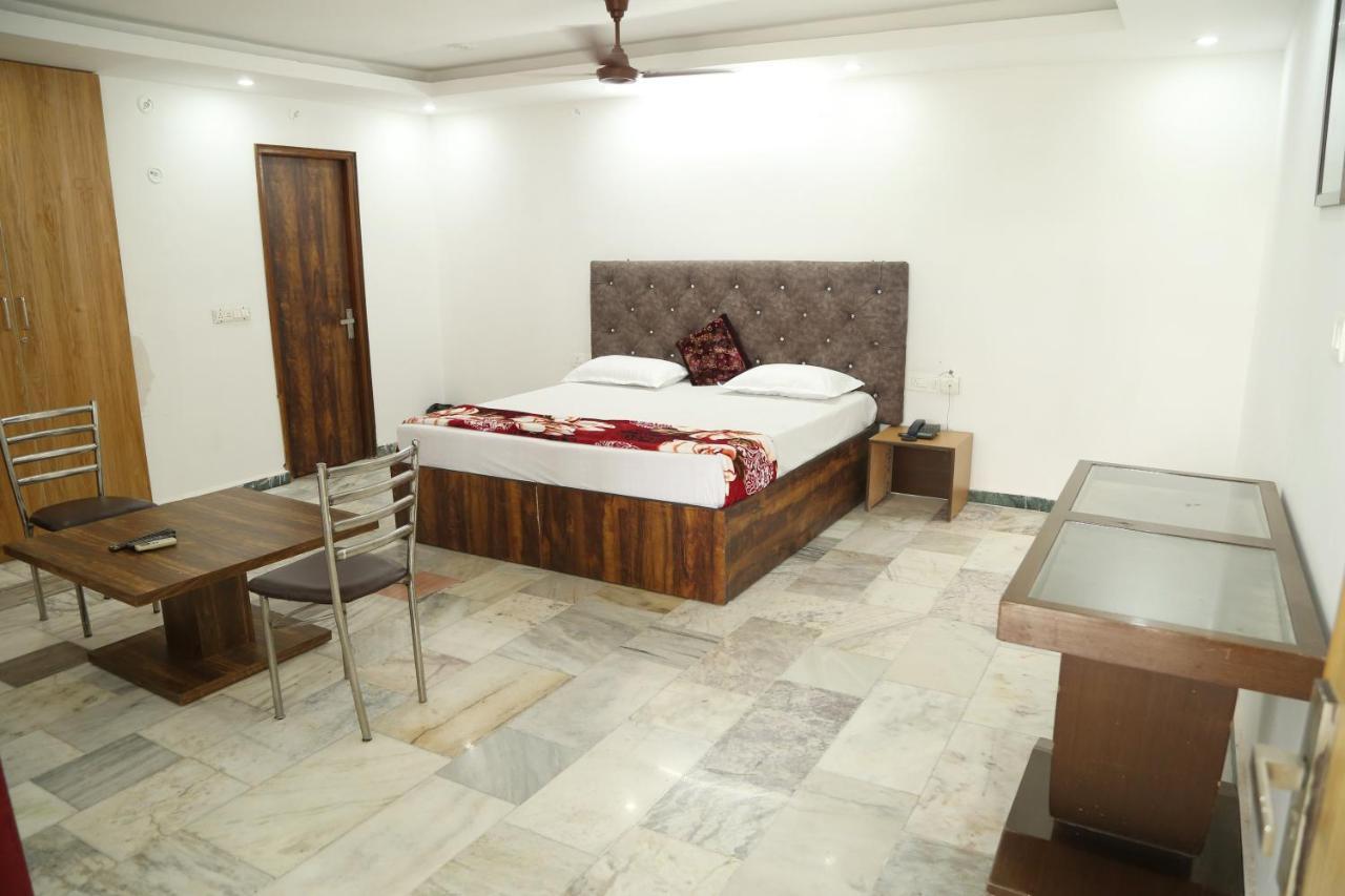 Shanti Residency *