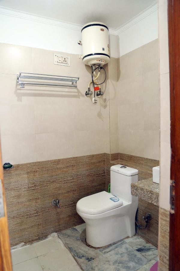 Shanti Residency Bed & Breakfast *