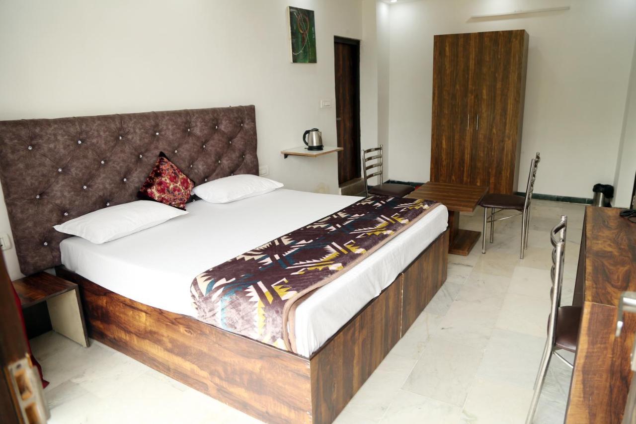Shanti Residency *
