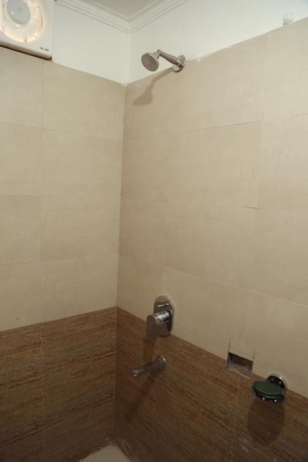 Bed & Breakfast Shanti Residency New Delhi